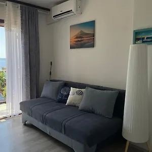 Hrusta Apartman